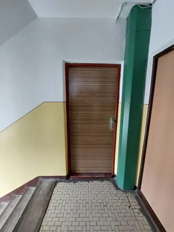 Prodej bytu 1+1, Chomutov, Jirkovská, 48 m2