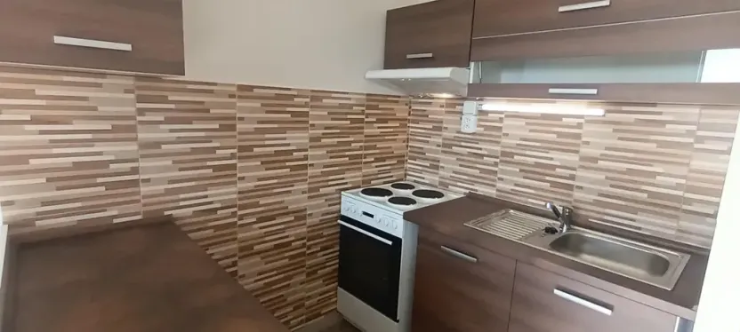 Pronájem bytu 2+kk, Česká Lípa, U Nemocnice, 42 m2