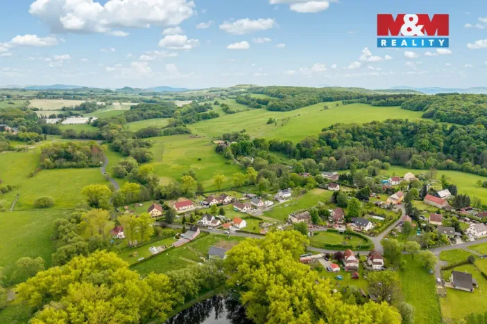 Prodej pozemku pro bydlení, Velké Chvojno - Žďár, 1025 m2