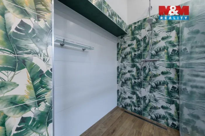 Prodej bytu 2+1, Karlovy Vary, Bělehradská, 96 m2