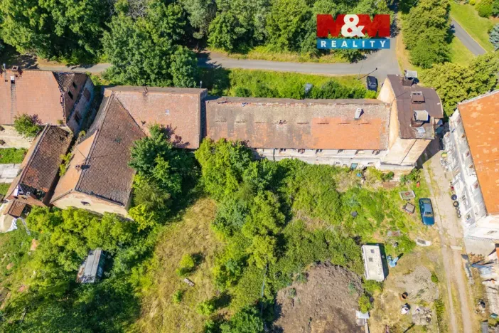 Prodej činžovního domu, Podbořany - Pšov, 1000 m2