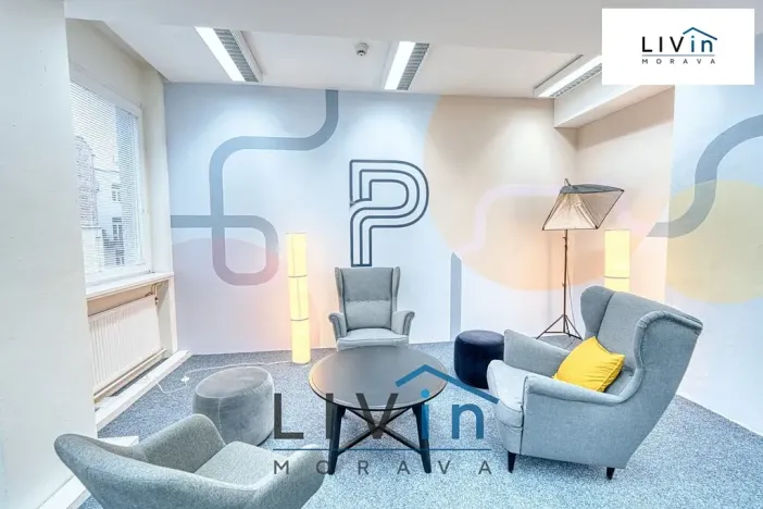 Pronájem obchodního prostoru, Olomouc, Karolíny Světlé, 128 m2