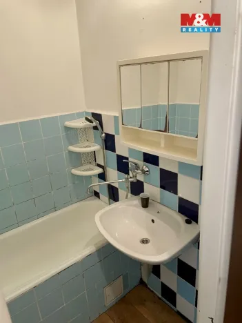 Prodej bytu 2+1, Louny, Mírové náměstí, 58 m2