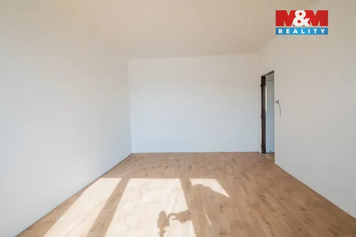 Prodej bytu 3+1, Strakonice - Strakonice II, Dukelská, 76 m2