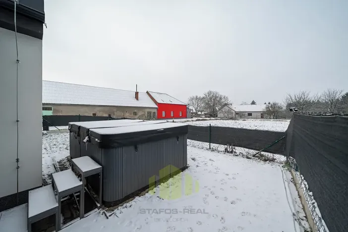 Prodej rodinného domu, Ústín, 128 m2