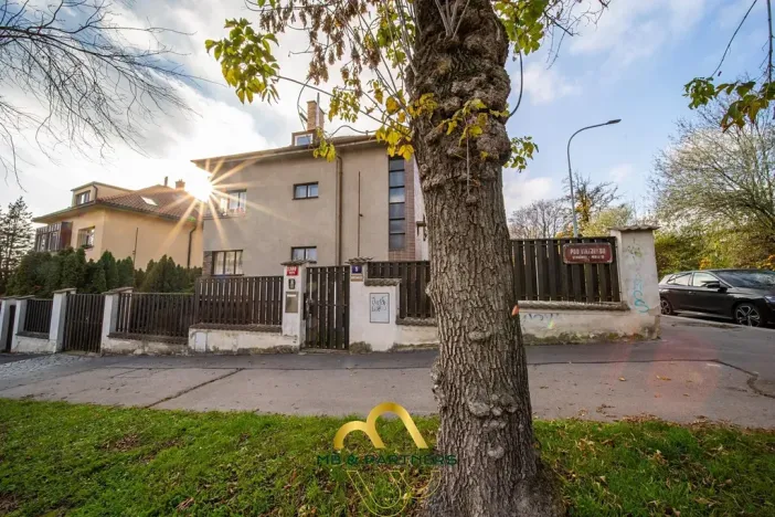 Pronájem bytu 3+1, Praha - Strašnice, Pod Viktorkou, 96 m2