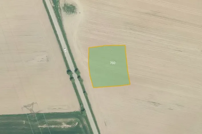 Prodej pole, Krašlovice, 8624 m2