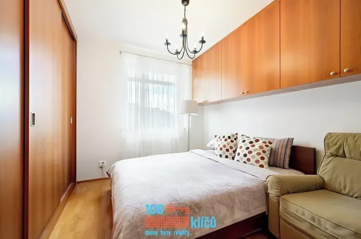 Pronájem bytu 2+1, Praha - Vysočany, Nepilova, 64 m2