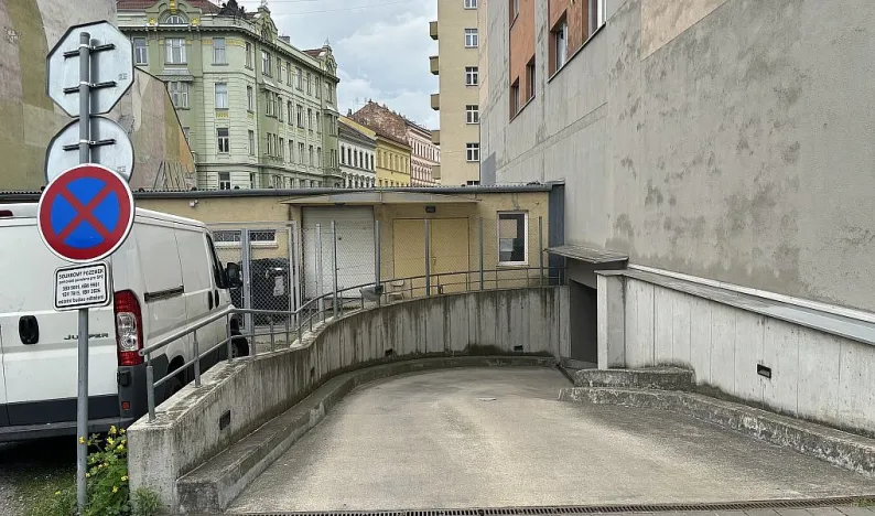 Prodej ostatní, Brno, Hybešova