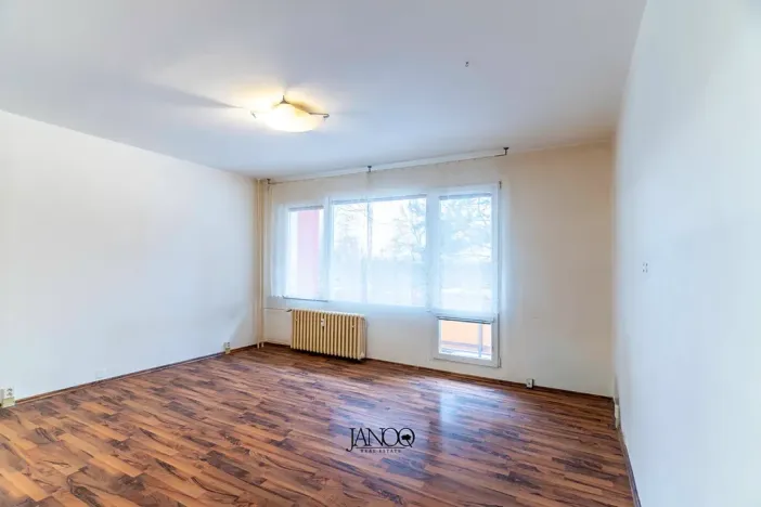 Pronájem bytu 1+kk, Brno, Irkutská, 33 m2