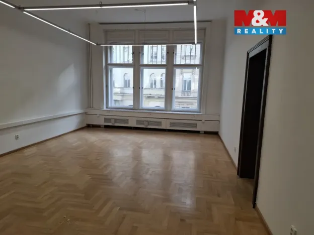 Pronájem kanceláře, Praha - Nové Město, Opletalova, 278 m2
