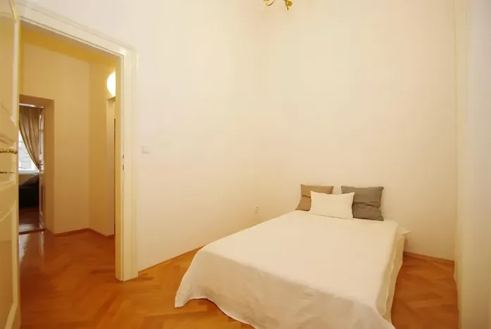 Pronájem bytu 4+1, Praha - Vinohrady, Anny Letenské, 160 m2