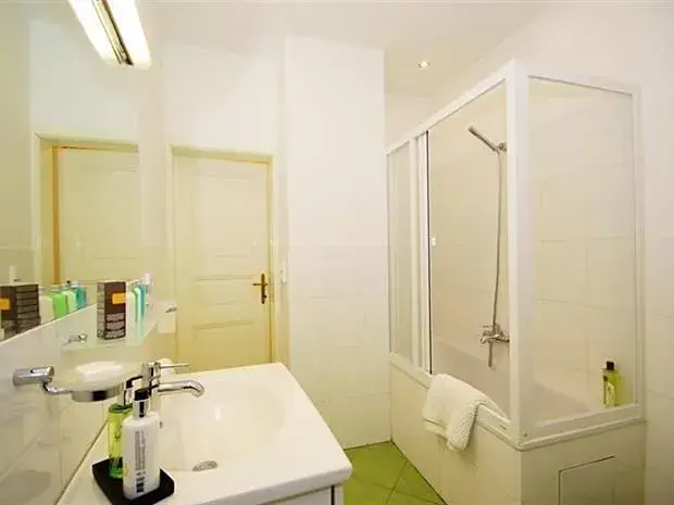 Pronájem bytu 4+1, Praha - Vinohrady, Anny Letenské, 160 m2