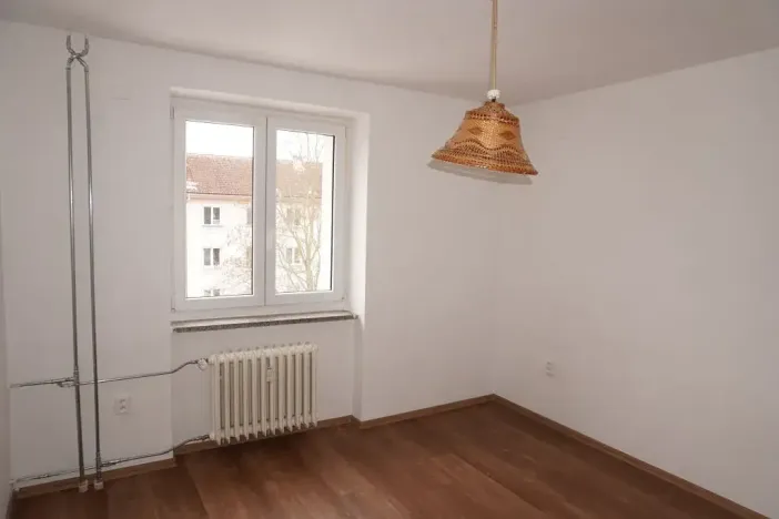 Prodej bytu 2+1, Ostrov, Horská, 65 m2