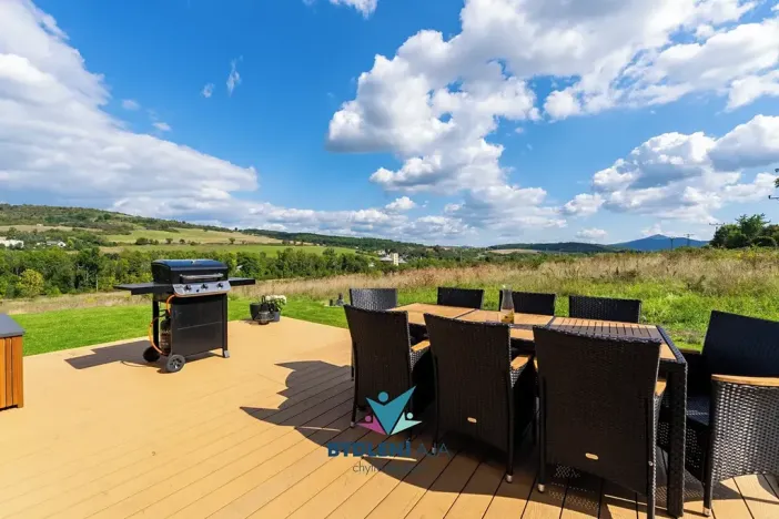 Prodej rodinného domu, Bystřany, 284 m2