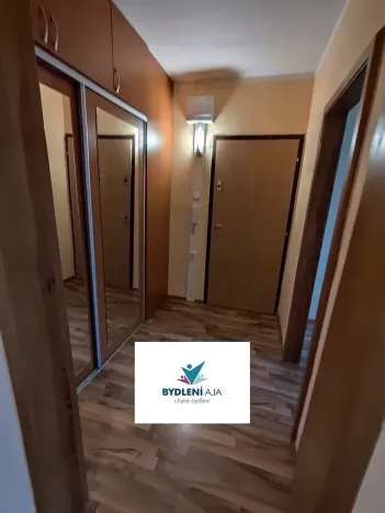 Prodej bytu 4+1, Teplice, Pod školou, 77 m2