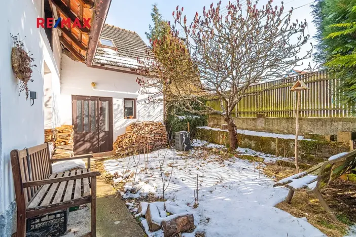 Prodej rodinného domu, Oselce, 168 m2