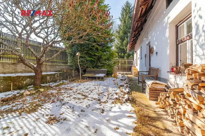 Prodej rodinného domu, Oselce, 168 m2