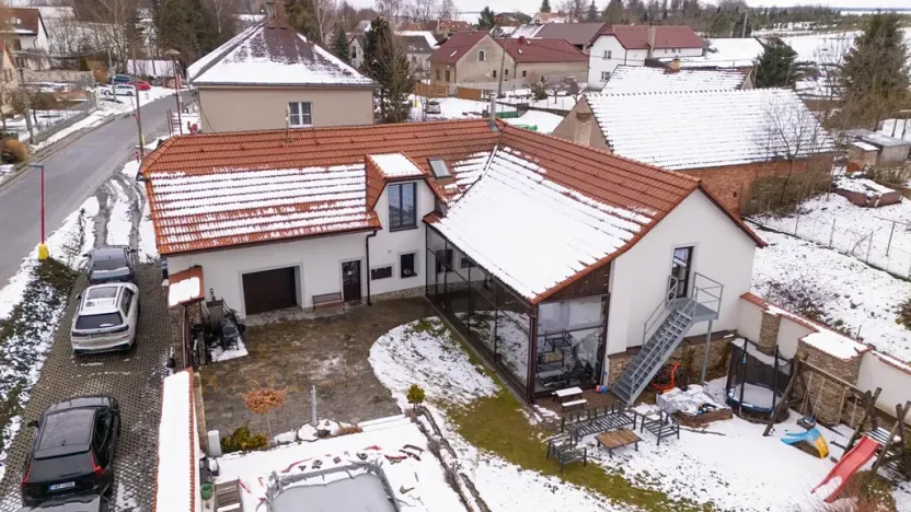 Prodej rodinného domu, Skvrňov, 288 m2