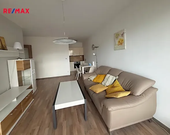 Pronájem bytu 2+kk, Kolín, Václavská, 50 m2