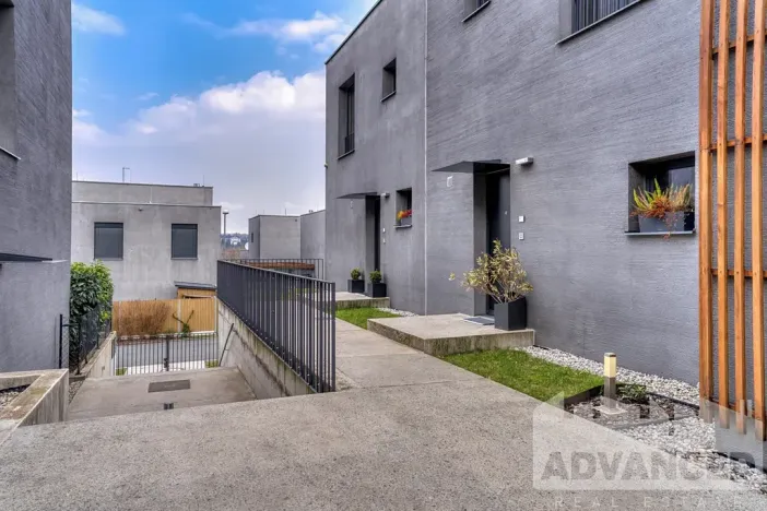 Prodej bytu 4+kk, Praha - Ruzyně, Pod Karlovarskou silnicí, 120 m2