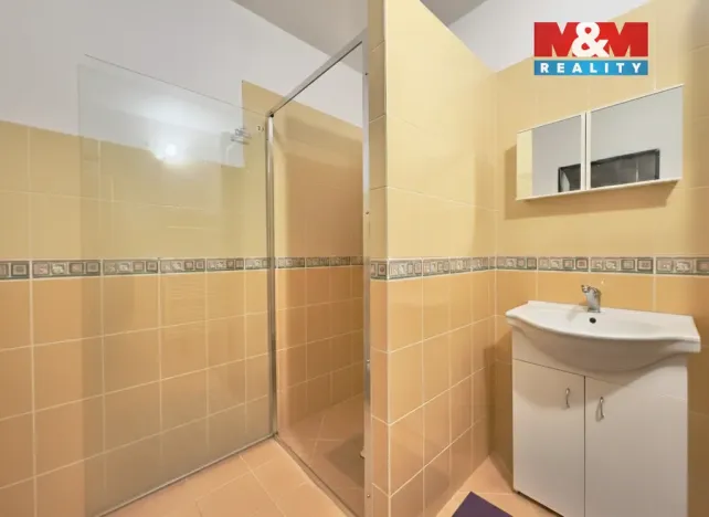 Prodej rodinného domu, Lubenec, Zahradní, 120 m2