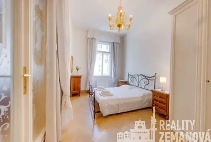 Pronájem bytu 3+kk, Praha - Vinohrady, Italská, 96 m2