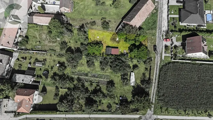 Prodej pozemku pro bydlení, Charváty, 863 m2