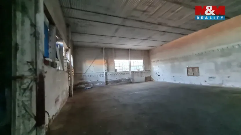 Pronájem skladu, Cítoliby, 300 m2