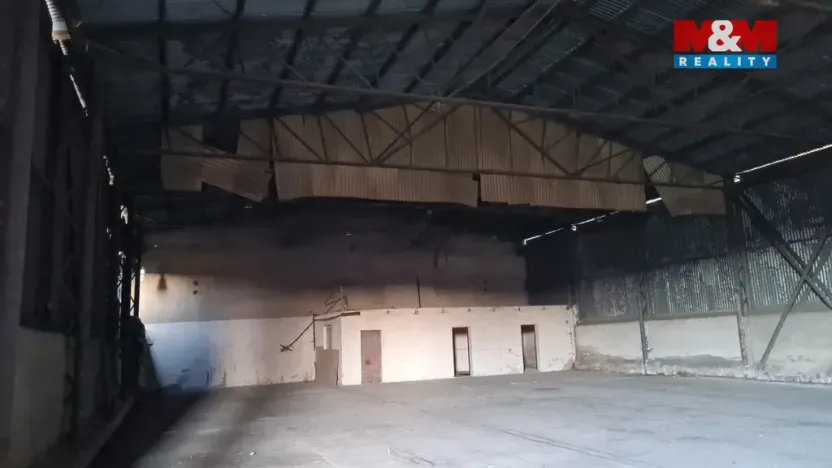Pronájem skladu, Cítoliby, 300 m2