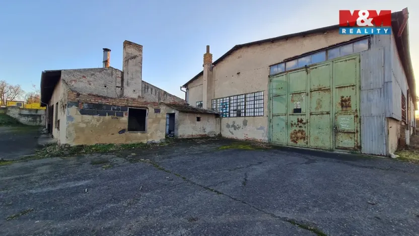 Pronájem skladu, Cítoliby, 300 m2