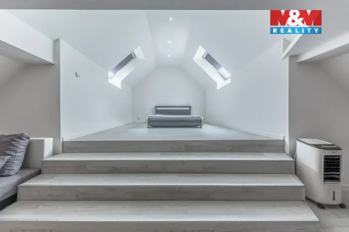 Prodej rodinného domu, Pertoltice pod Ralskem, 190 m2