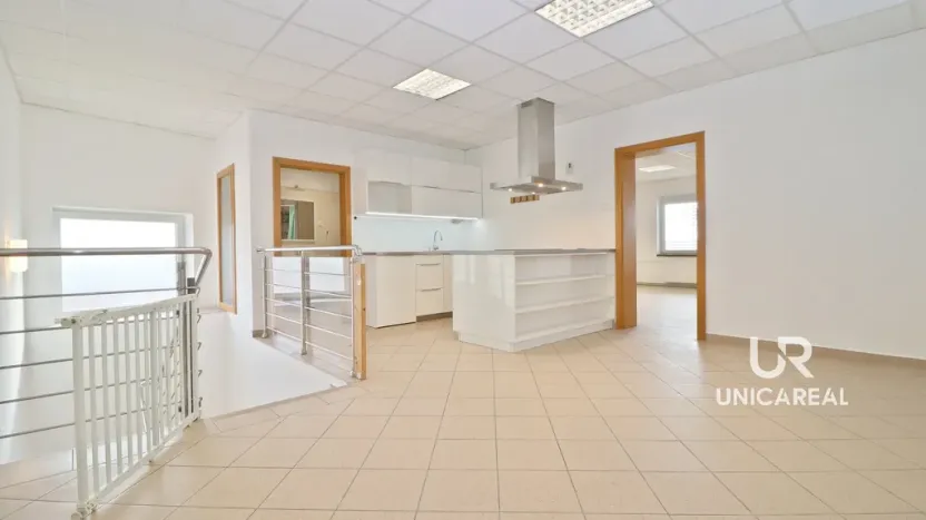 Pronájem kanceláře, Moravany, Modřická, 167 m2