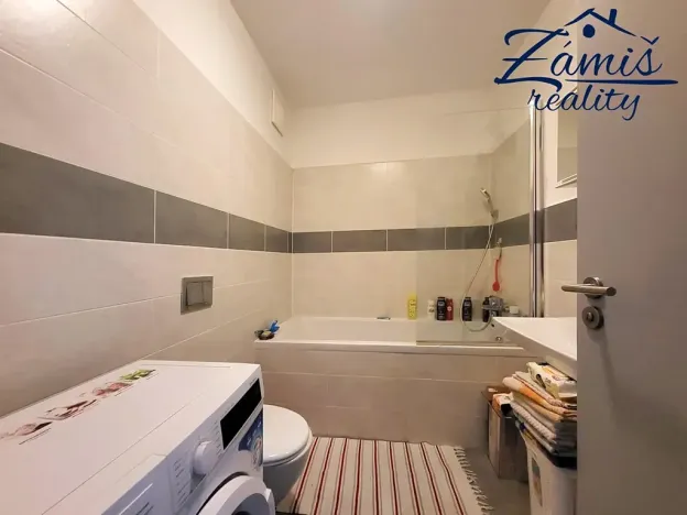 Pronájem bytu 3+kk, Kladno, Benediktínská, 78 m2