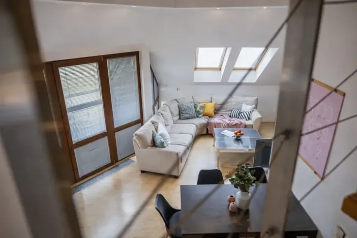 Pronájem bytu 6+kk a větší, Praha - Holešovice, Strojnická, 168 m2