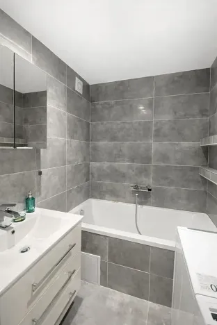 Prodej bytu 2+1, Orlová, Masarykova třída, 58 m2