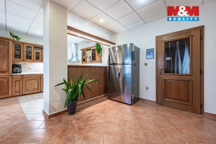 Prodej rodinného domu, Droužkovice, Rudé armády, 486 m2