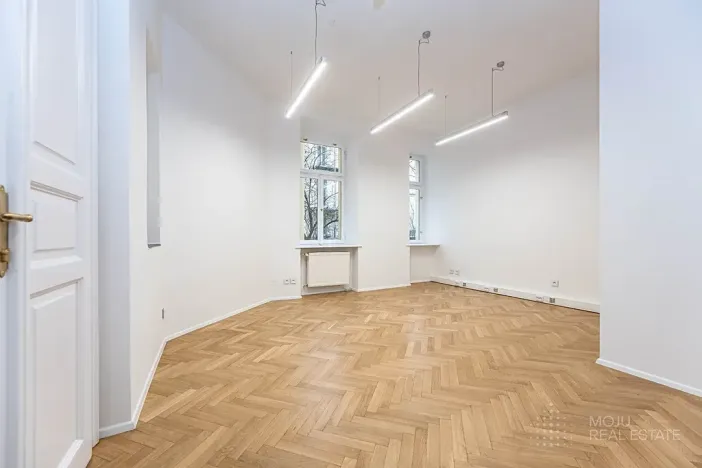 Pronájem kanceláře, Praha - Vinohrady, Čermákova, 170 m2