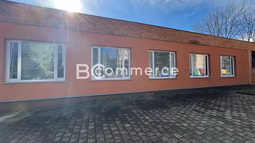 Pronájem skladu, Brno, Vychodilova, 713 m2