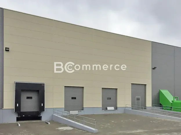 Pronájem skladu, Brno, 3500 m2