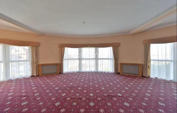 Pronájem vily, Praha - Smíchov, Nový Zlíchov, 800 m2