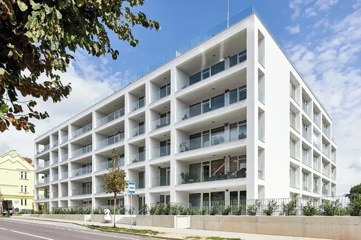 Prodej bytu 4+kk, Znojmo, Jarošova, 110 m2