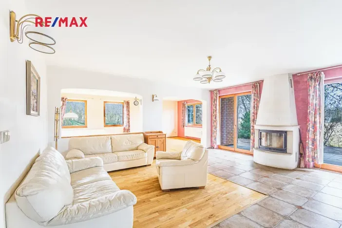 Prodej rodinného domu, Vrbová Lhota, Procházkova, 255 m2