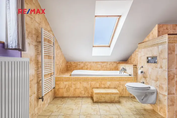 Prodej rodinného domu, Vrbová Lhota, Procházkova, 255 m2