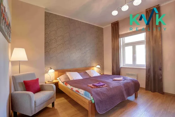 Pronájem bytu 1+1, Karlovy Vary, Vyšehradská, 31 m2