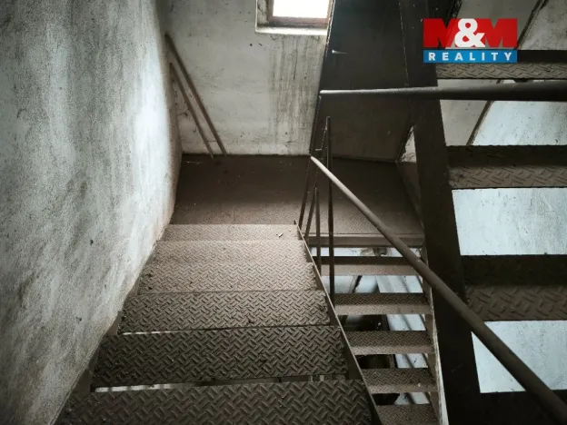 Prodej skladu, Domoušice, 1400 m2