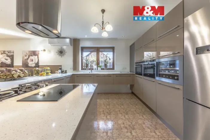 Prodej rodinného domu, Mladá Boleslav - Mladá Boleslav II, 9. května, 325 m2