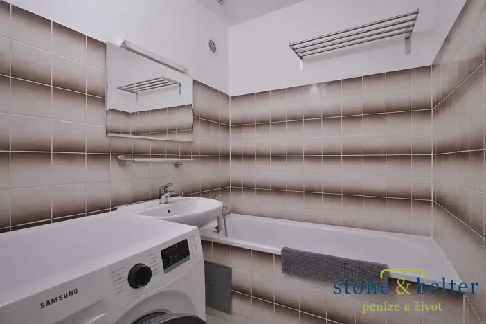 Prodej bytu 3+1, Praha - Smíchov, Plzeňská, 73 m2