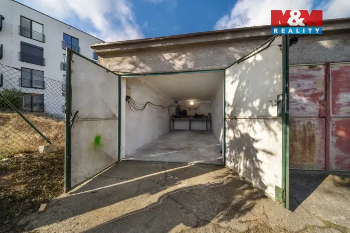 Prodej garáže, Plzeň, V Zahrádkách, 22 m2
