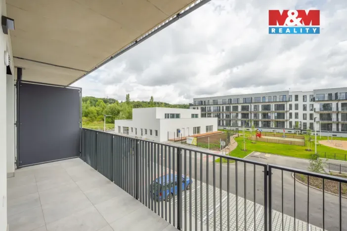 Prodej bytu 1+kk, Kladno - Dubí, Ke křížku, 51 m2